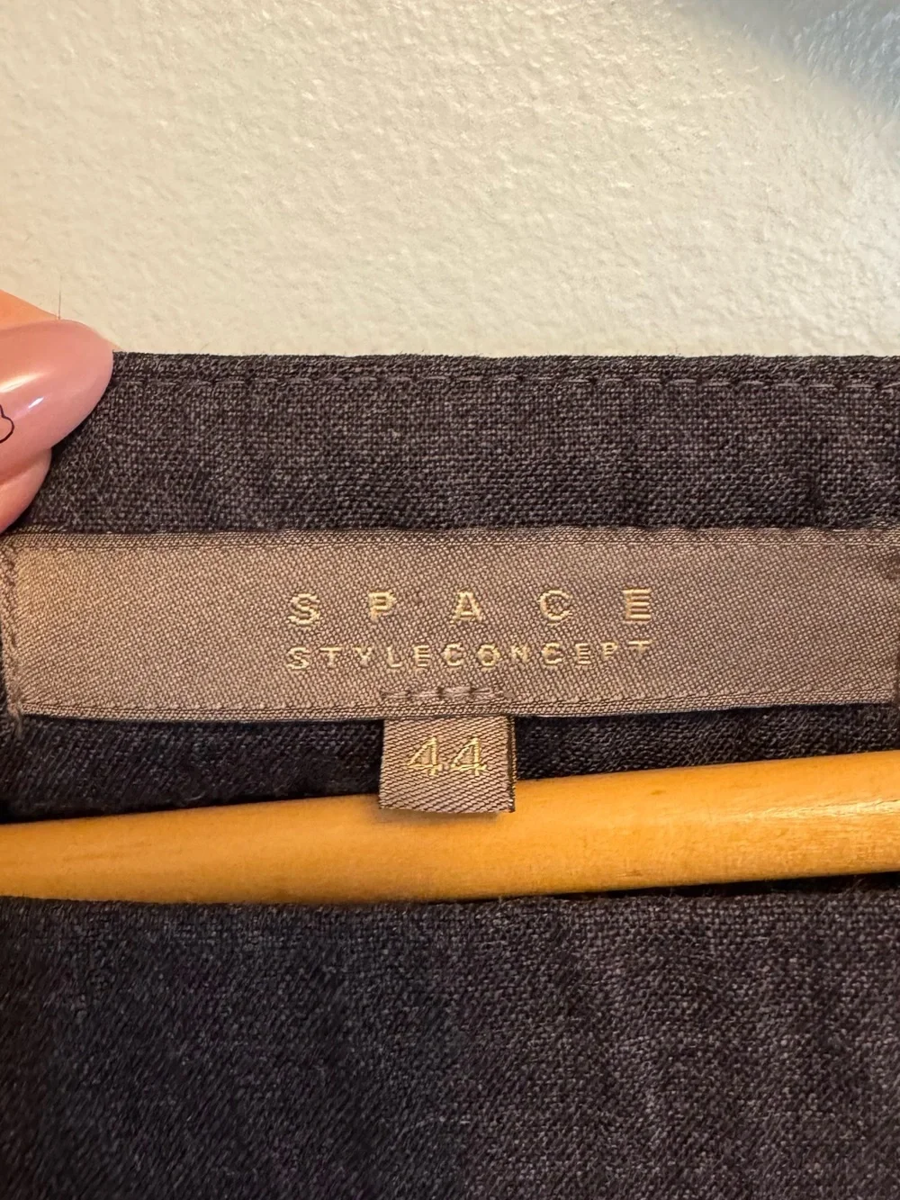 Space Style Concept Wide-Leg Dress Pants in Charcoal - Picture 3 of 12